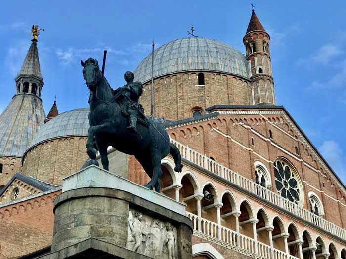 monumento equestre al gattamelata