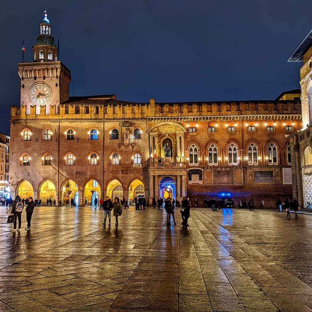 palazzi comunali bologna