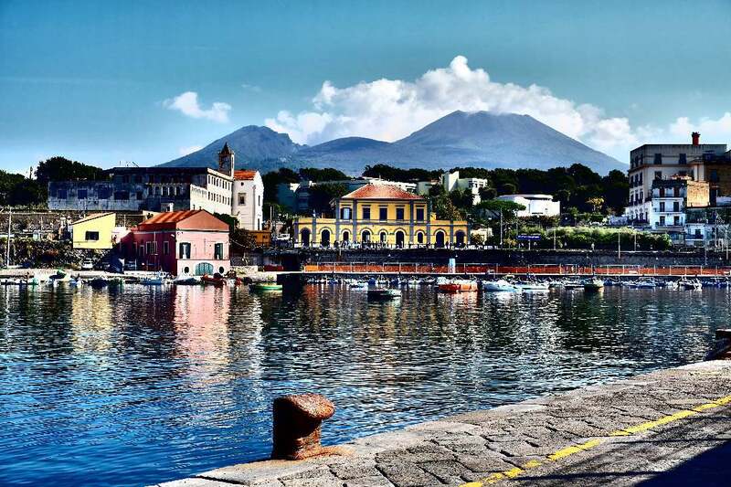 porto del granatello portici