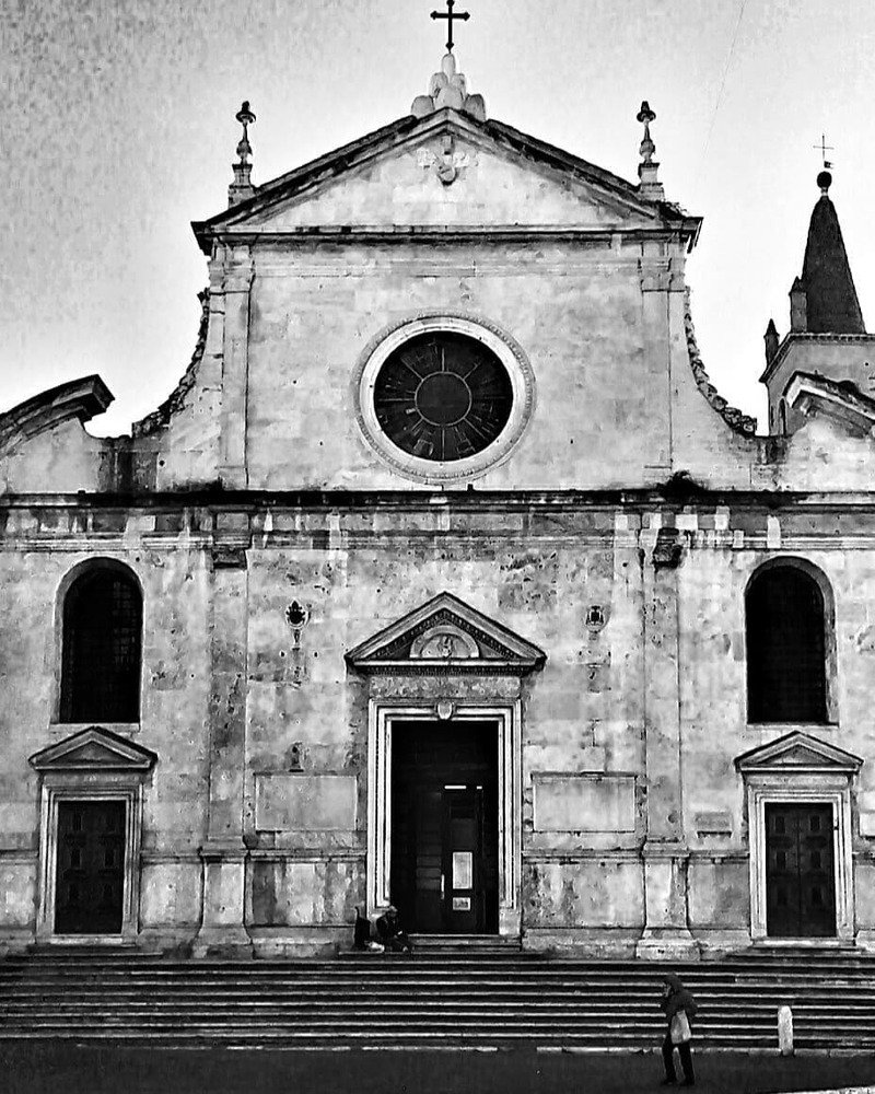 chiesa Santa maria Del popolo facciata