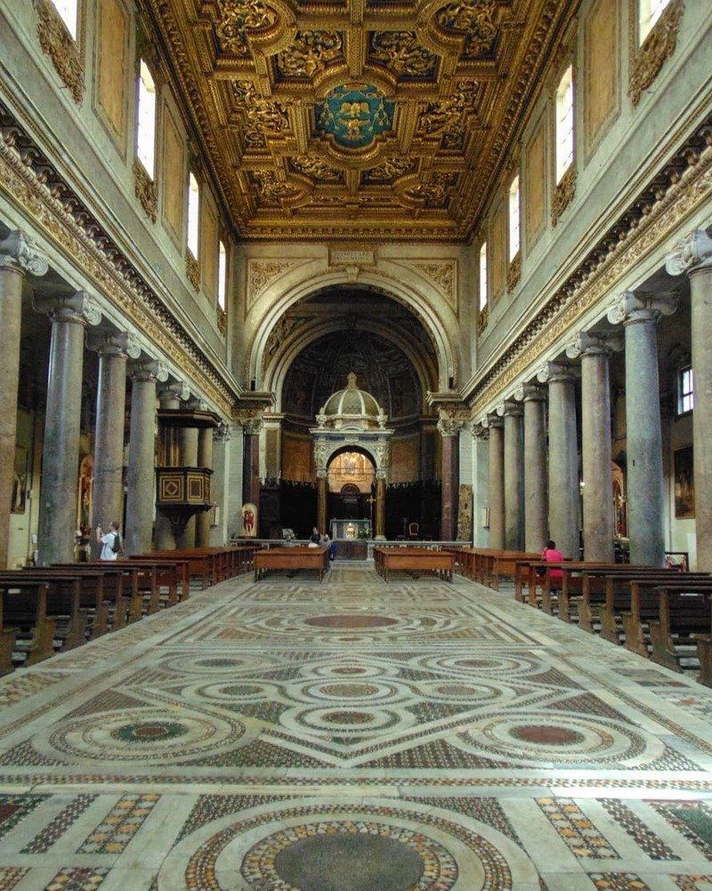 basilica San Crisogono pavimento Cosmatesco